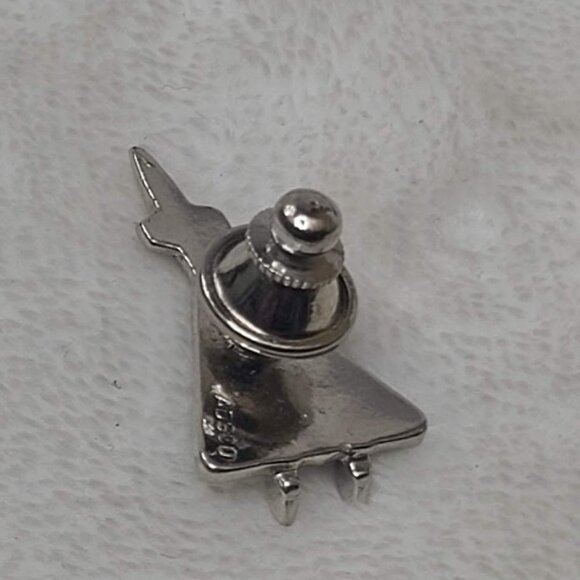 NASA XB-70 Valkyrie Bomber Airplane Lapel Pin USAF Aviation Collectible ADSCO - Picture 4 of 7